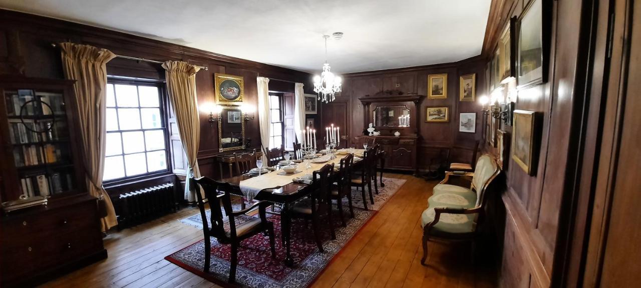 Вілла Lickleyhead Castle Insch Екстер'єр фото